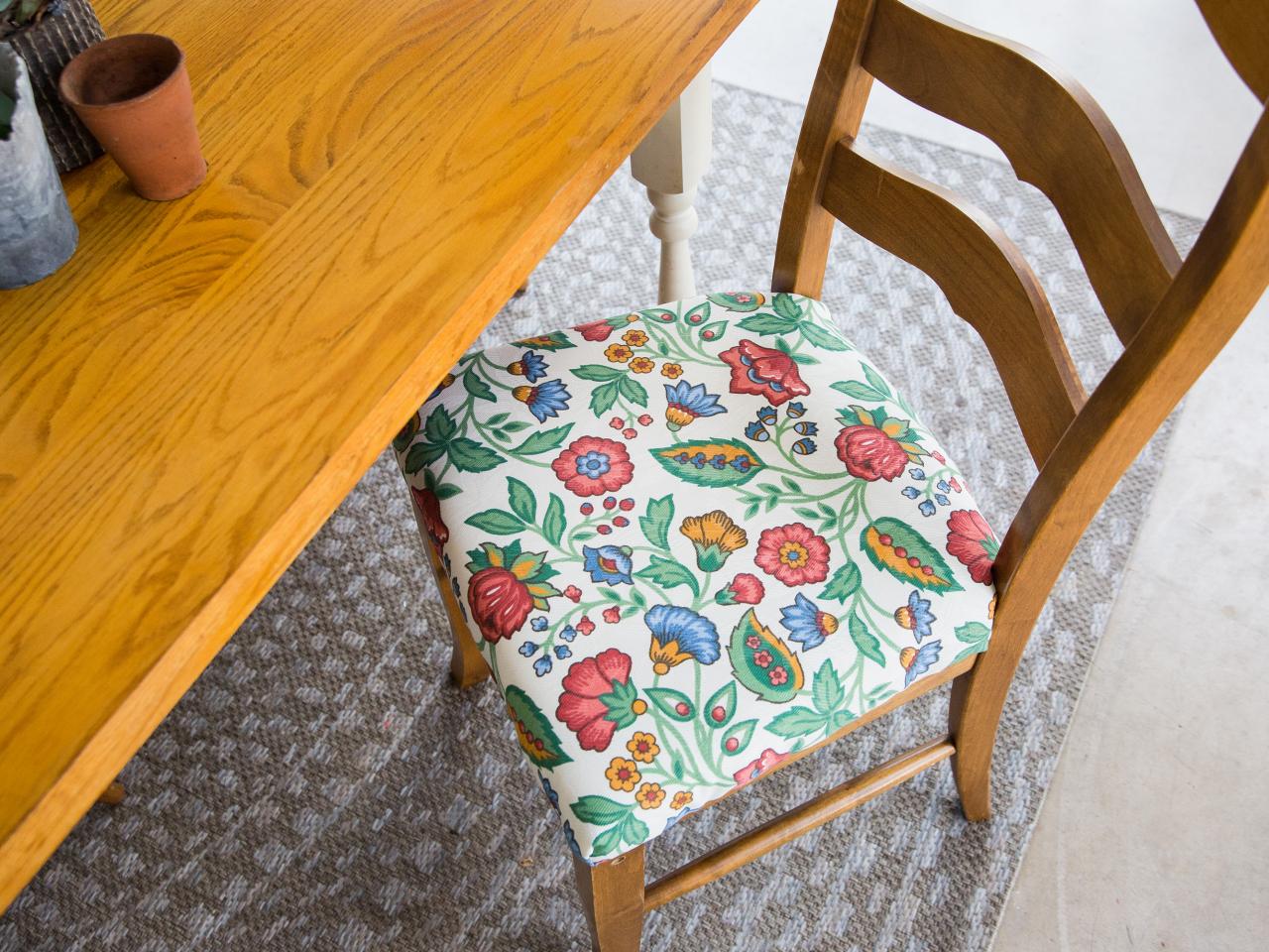 How To Re-Cover Seats On Dining Room Chairs