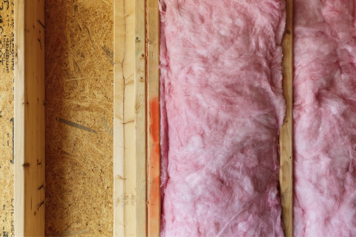 How To Remove Fiberglass Insulation