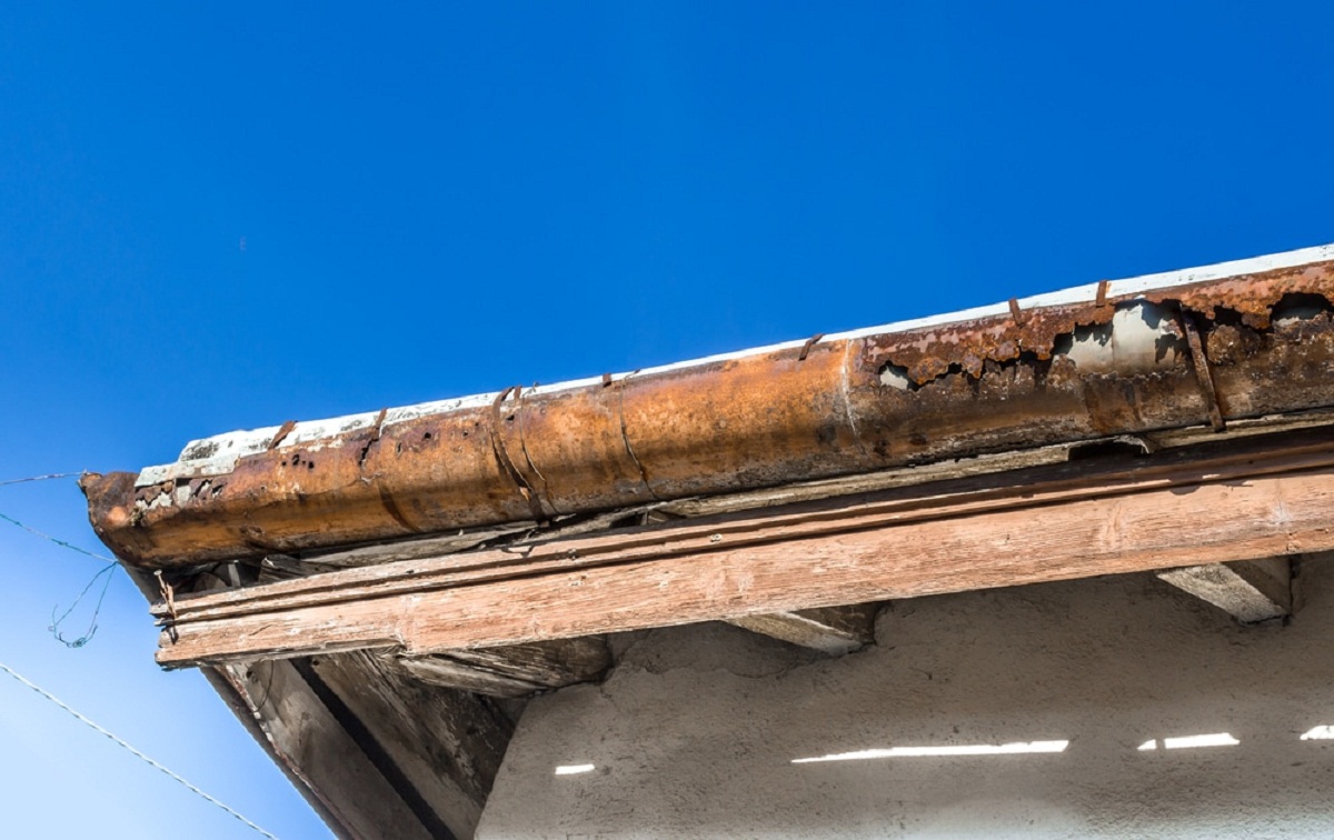 How To Repair Rusted Gutters