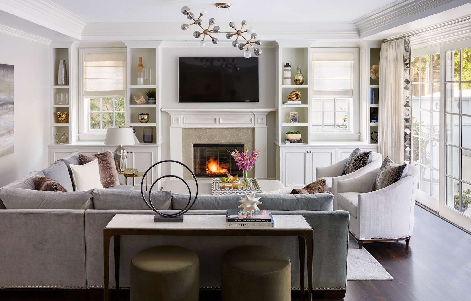 How To Set Up A Living Room With Fireplace Storables