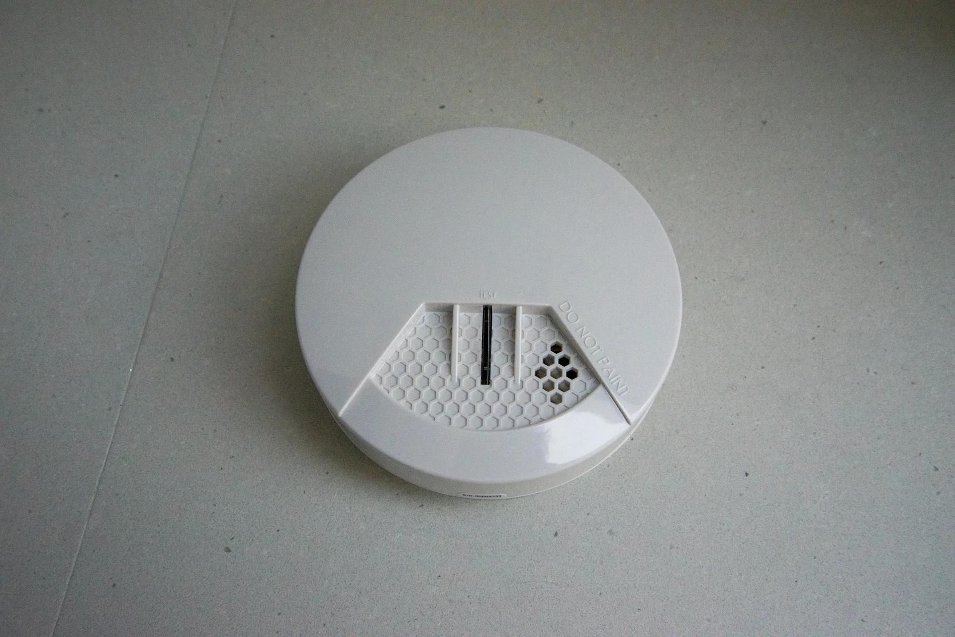 How To Set Up A SimpliSafe Smoke Detector