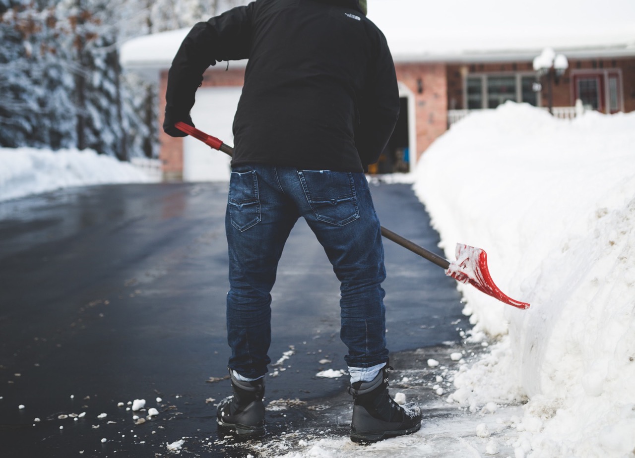 How To Shovel A Driveway