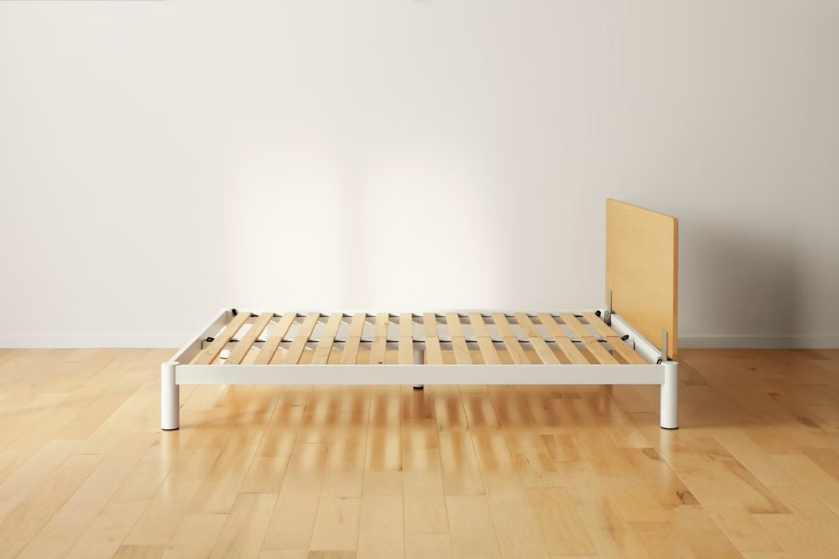 https://storables.com/wp-content/uploads/2023/10/how-to-stop-bed-from-sliding-on-wood-floor-1696223026.jpg