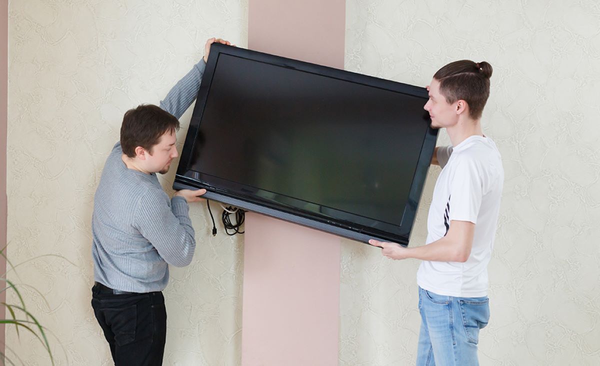 How To Store A TV Without A Box