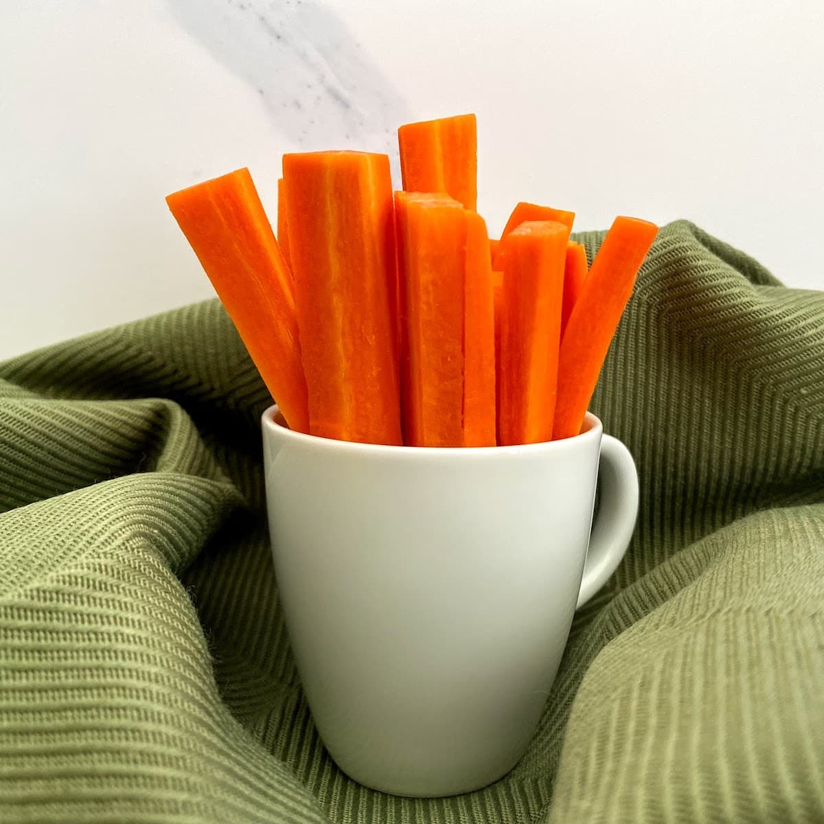 how-to-store-carrot-sticks-storables