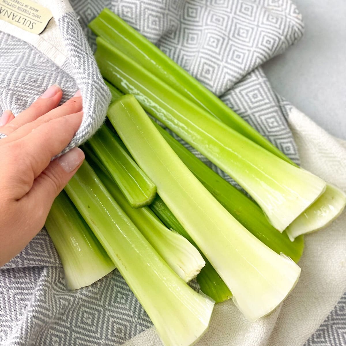 How To Store Celery To Last Longer