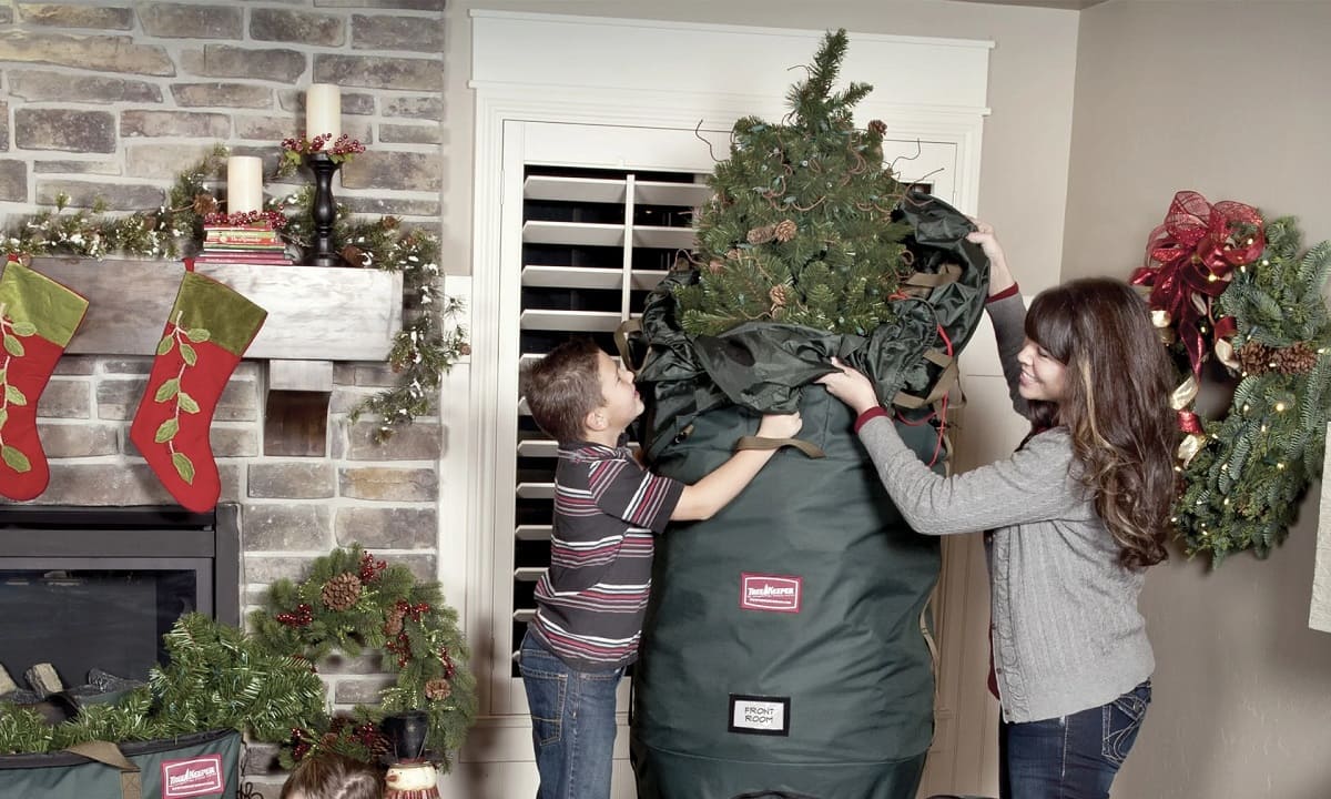 How To Store Christmas Tree Without Box