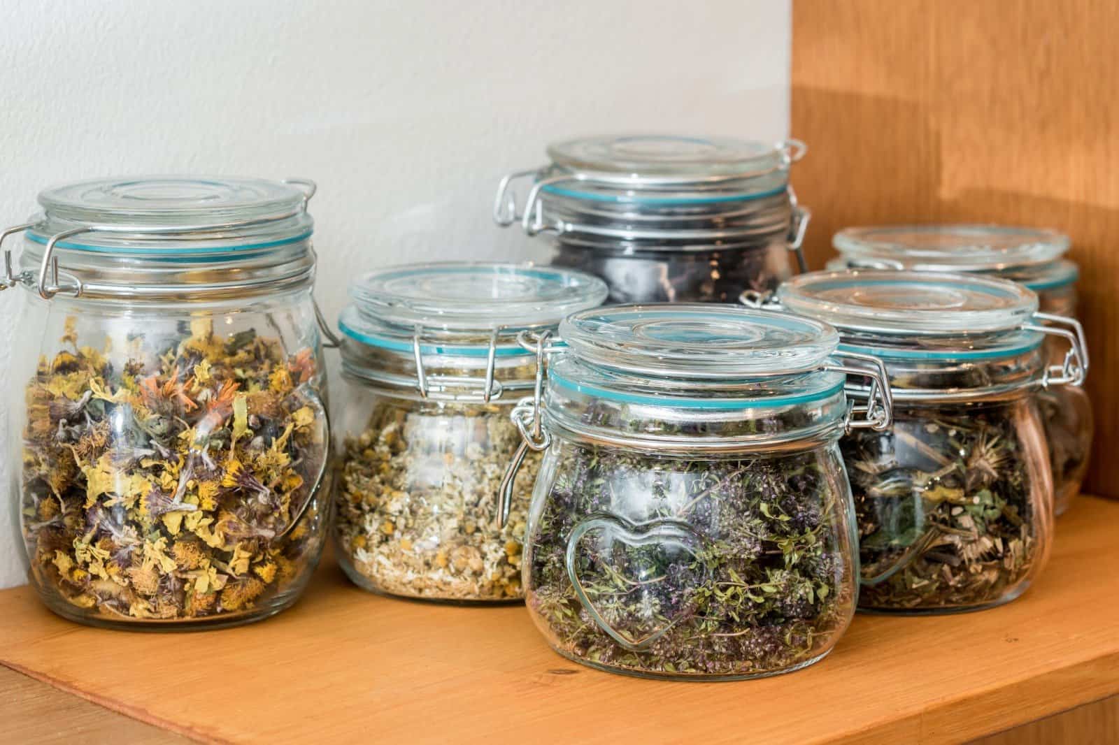 How To Store Dry Herbs
