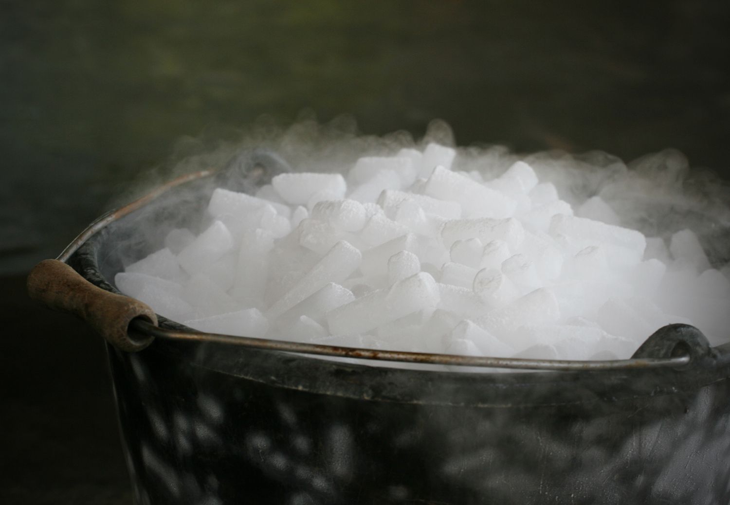 How To Store Dry Ice At Home