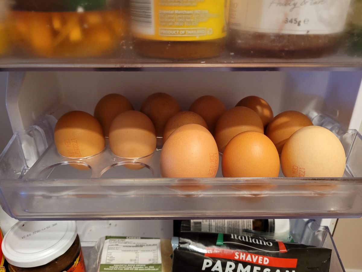 How To Store Eggs In Fridge Without Carton