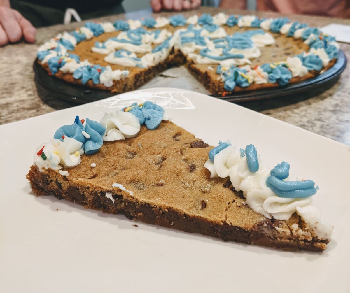 How To Store Great American Cookie Cake