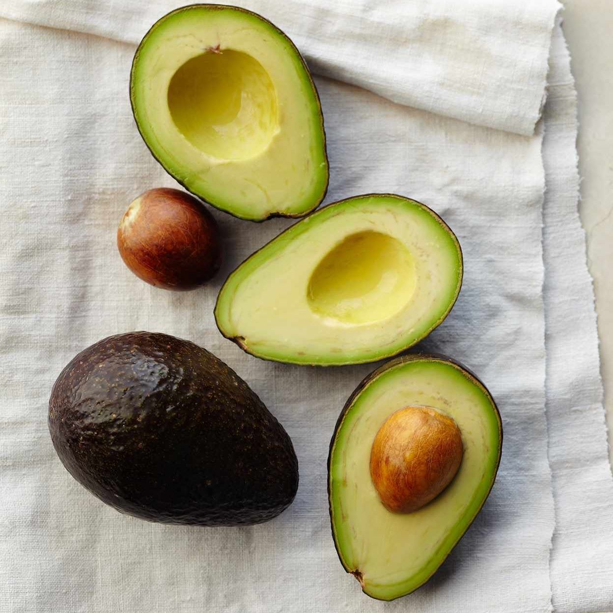How To Store Half An Avocado Without Lemon