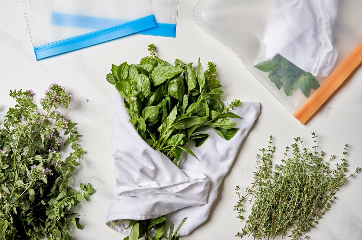 How To Store Herbs In Fridge