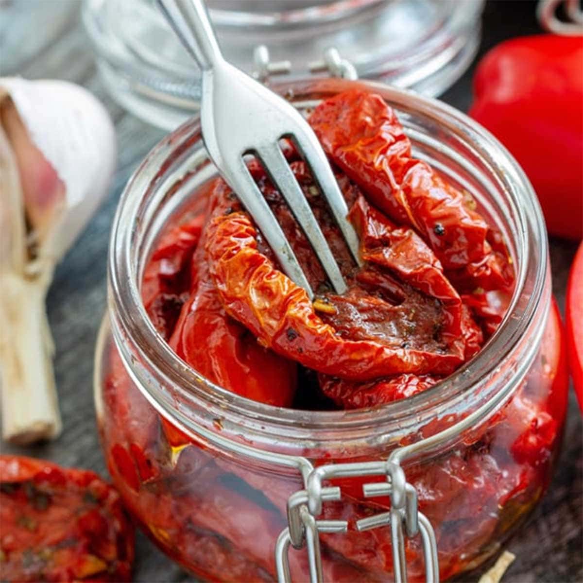 How To Store Homemade Sun-Dried Tomatoes