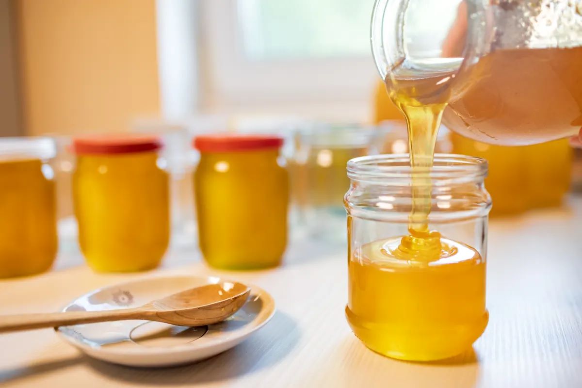 How To Store Honey Properly