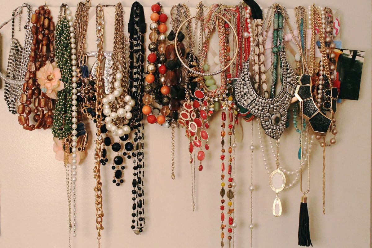 How To Store Jewelry DIY