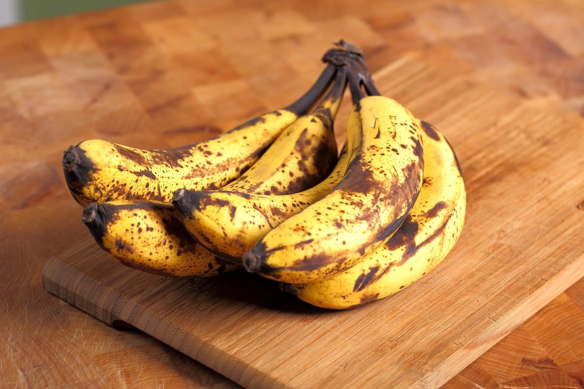 How To Store Overripe Bananas