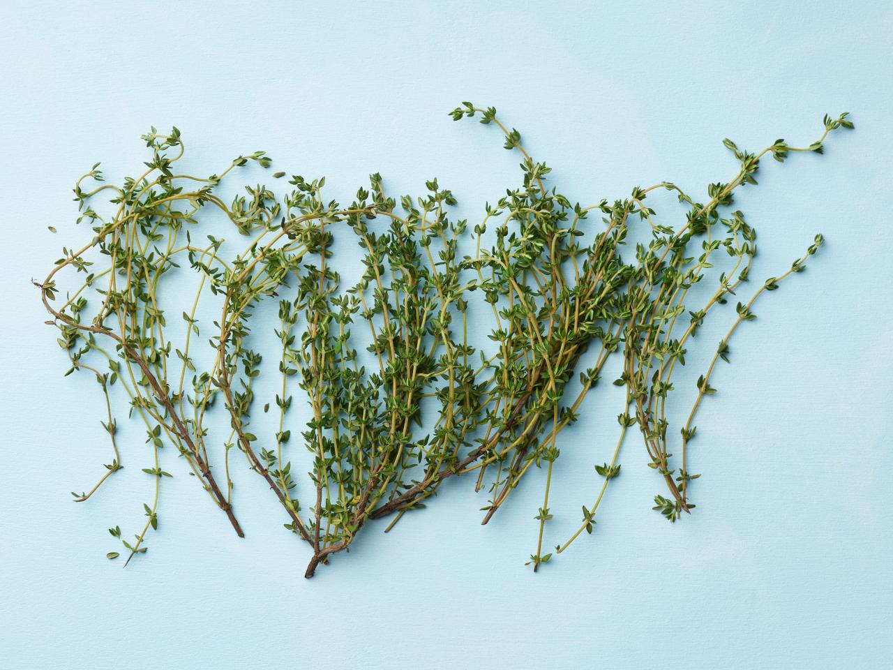 How To Store Thyme Sprigs