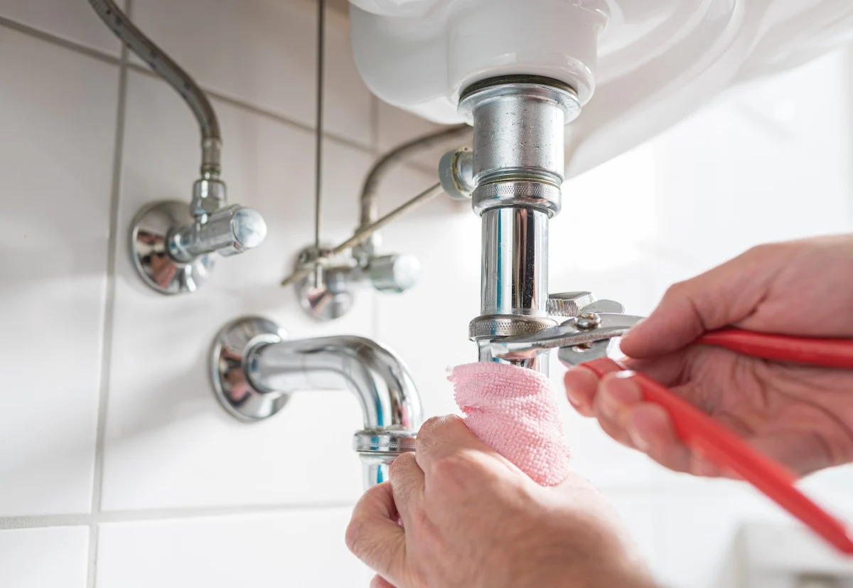 How To Tighten A Sink Drain