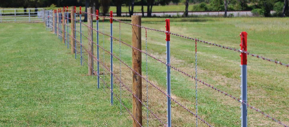 How To Tighten Wire Fence