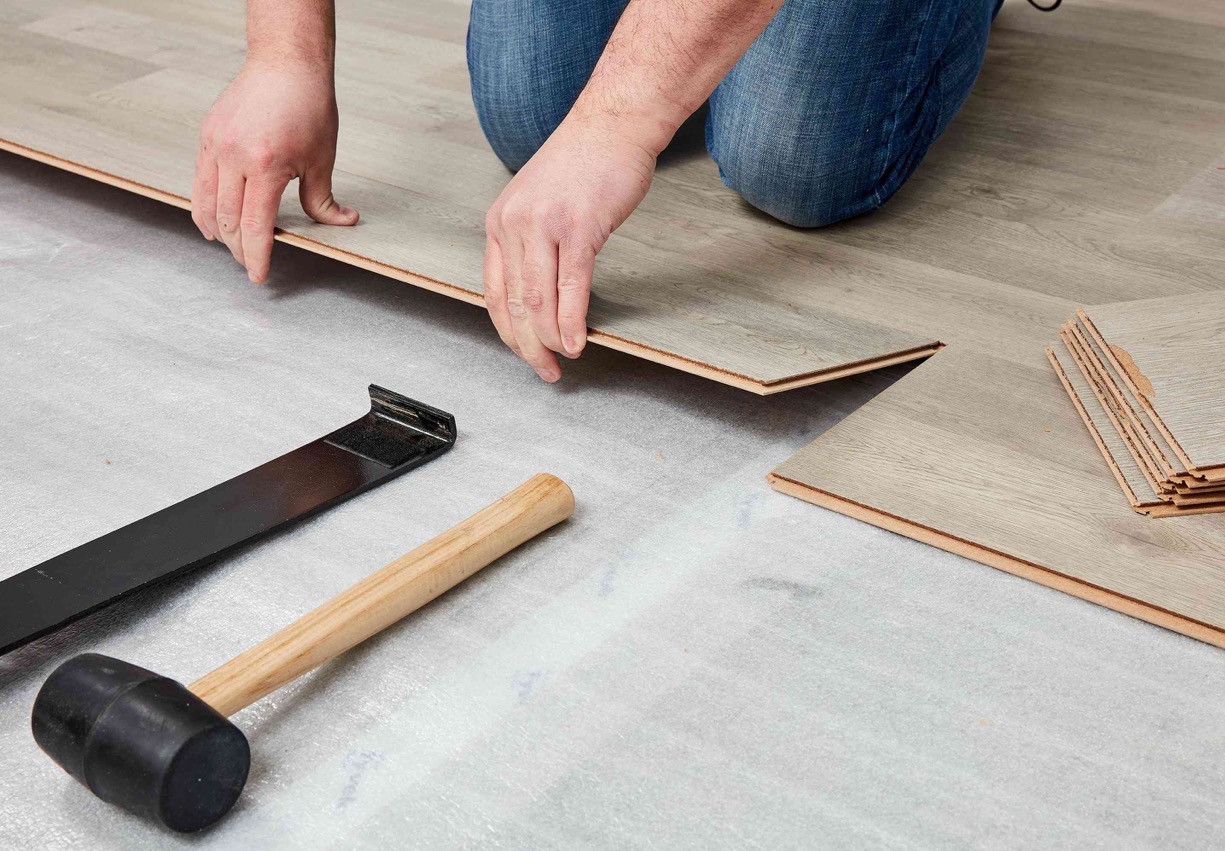 Tips On How Install Wood Floor Panels With Hand Tools