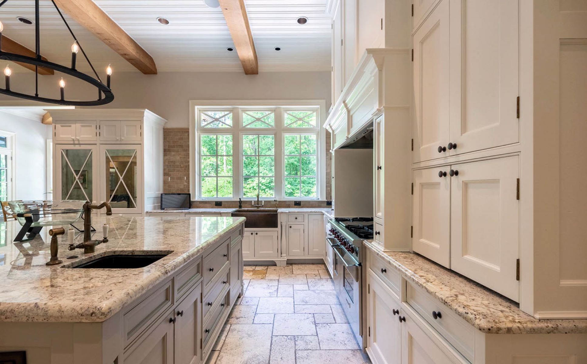 What Color Countertops Go With Cream Cabinets