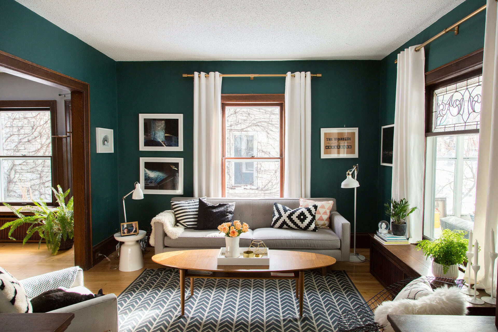 What Color Of Curtains Goes Well For Green Walls