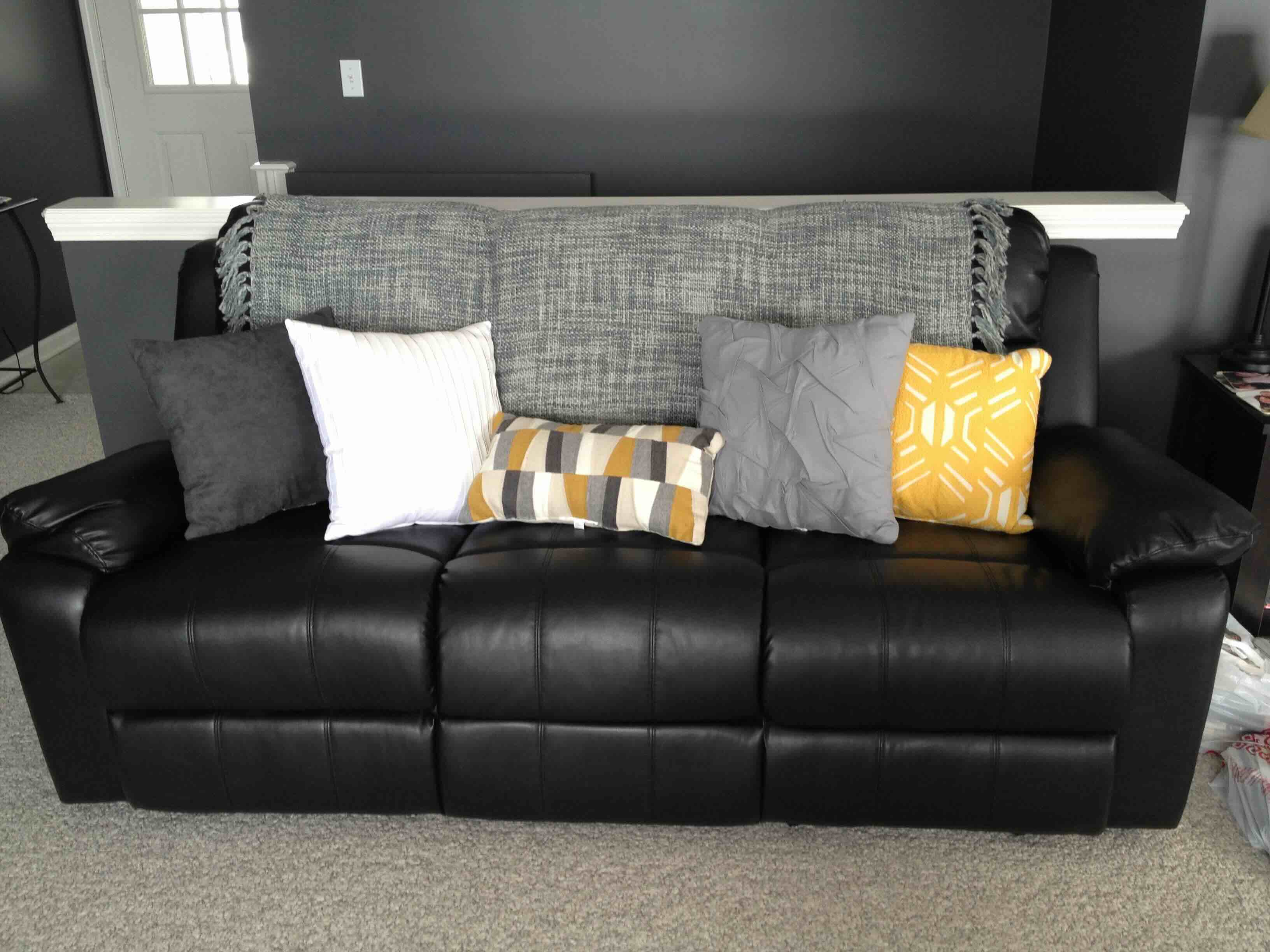 What Color Pillows For A Black Couch