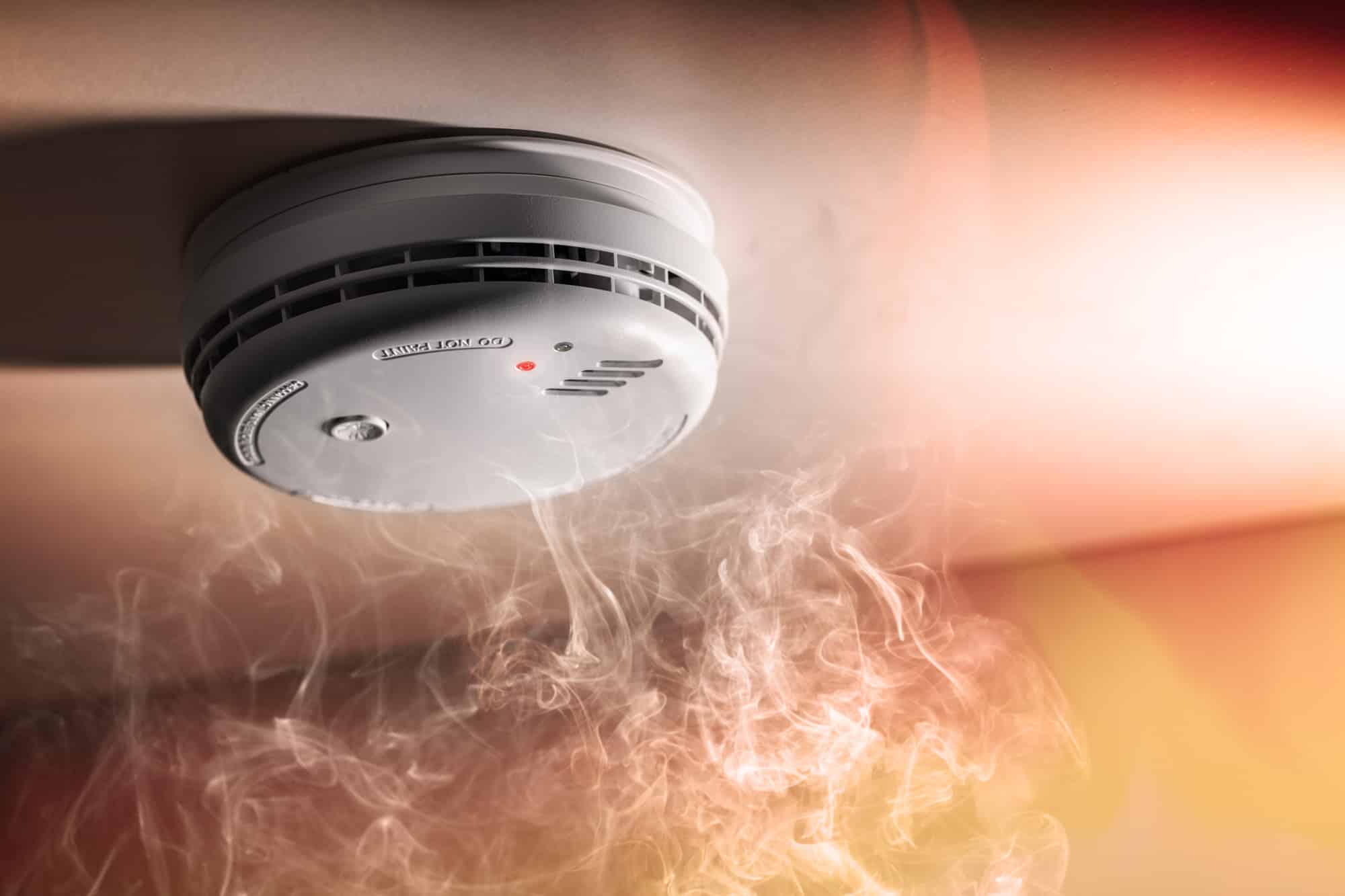 What Does A Smoke Detector Detect