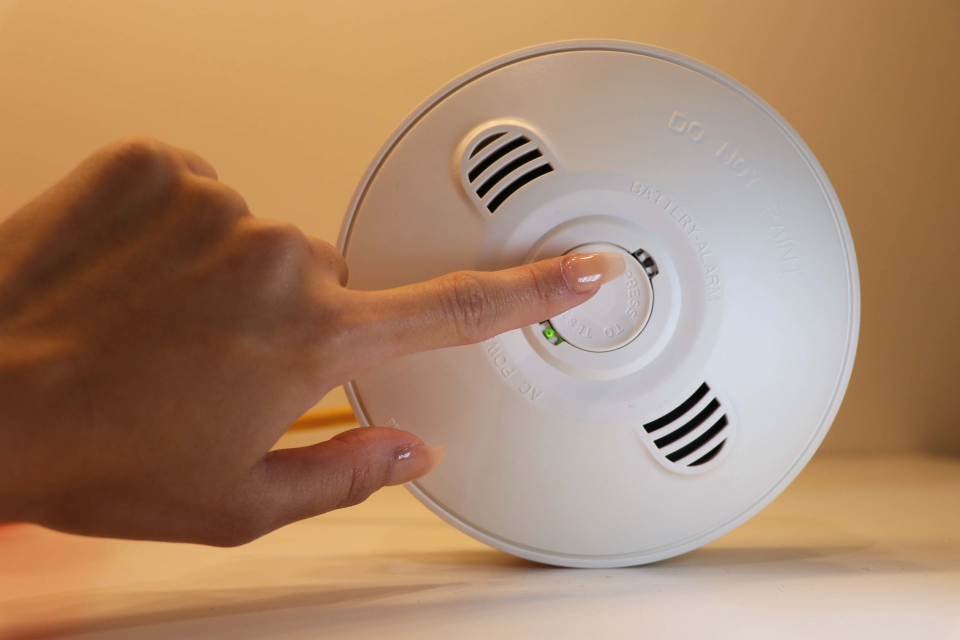 What Does A Smoke Detector Sound Like