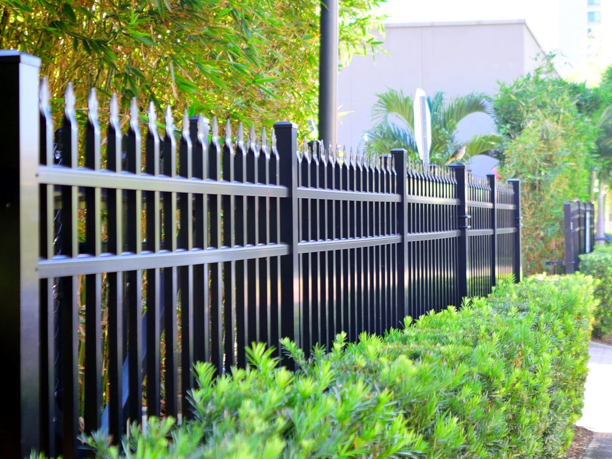 What Is A Wrought Iron Fence