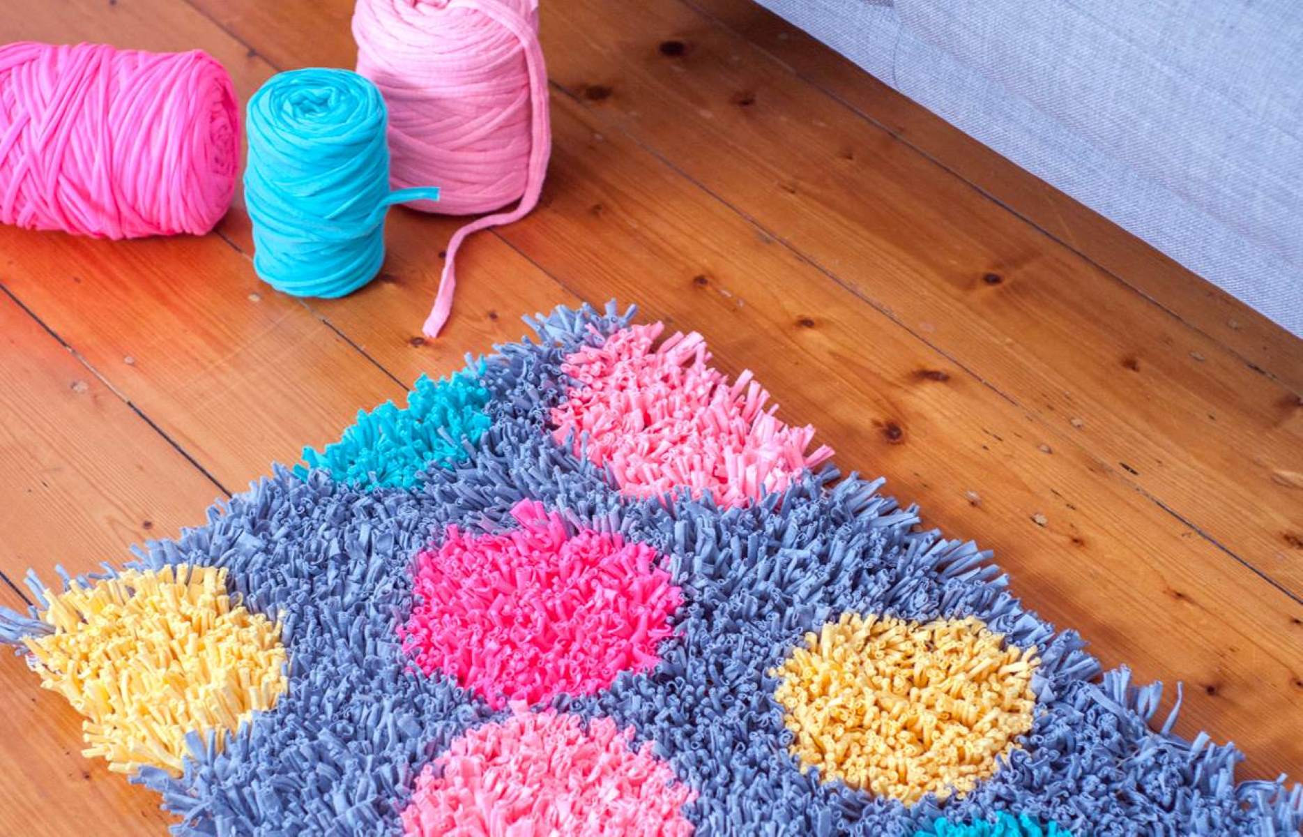 What Is The Best Yarn For Rugs