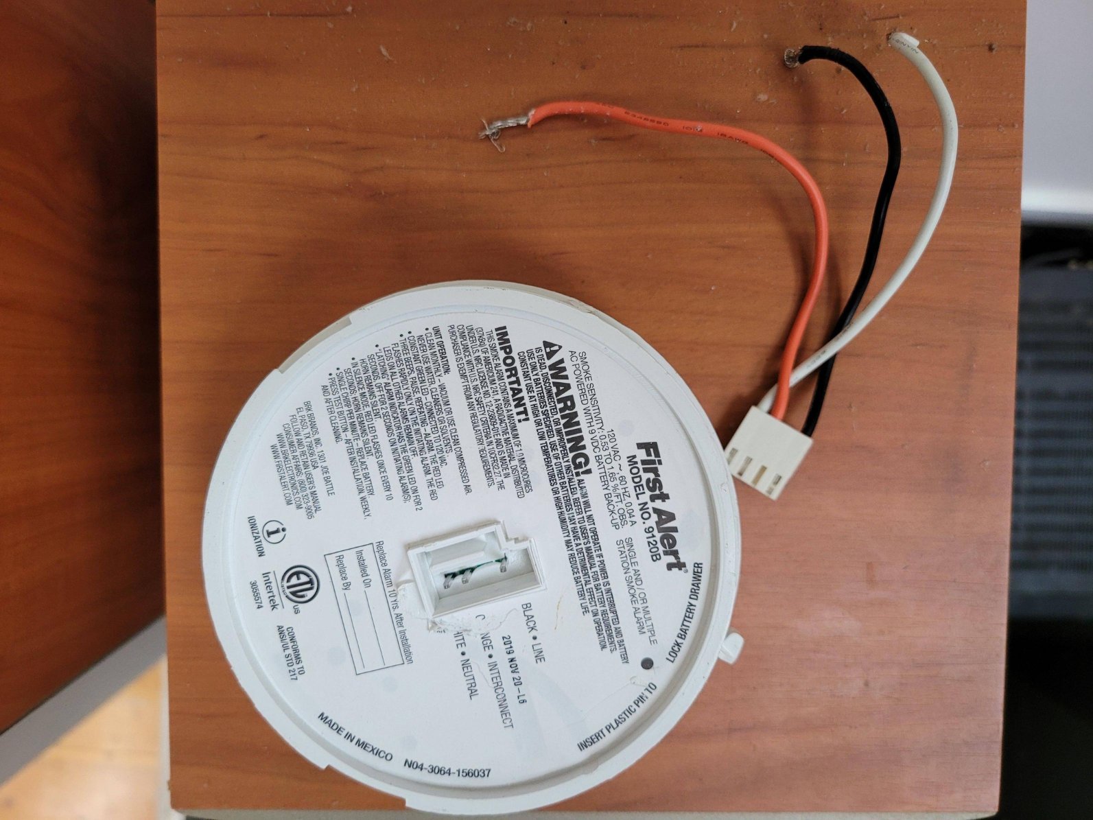 What Is The Interconnect Wire On A Smoke Detector