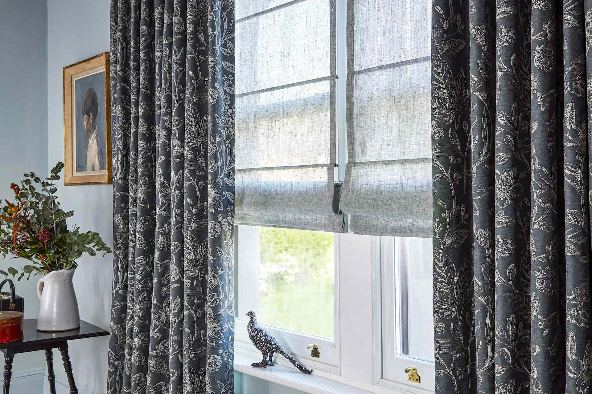 What Type Of Curtains Keep Cold Out