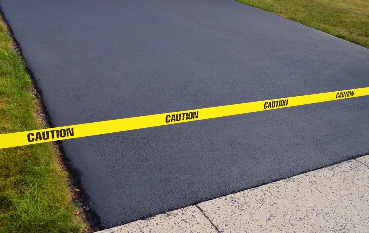 When Can A New Asphalt Driveway Be Sealed