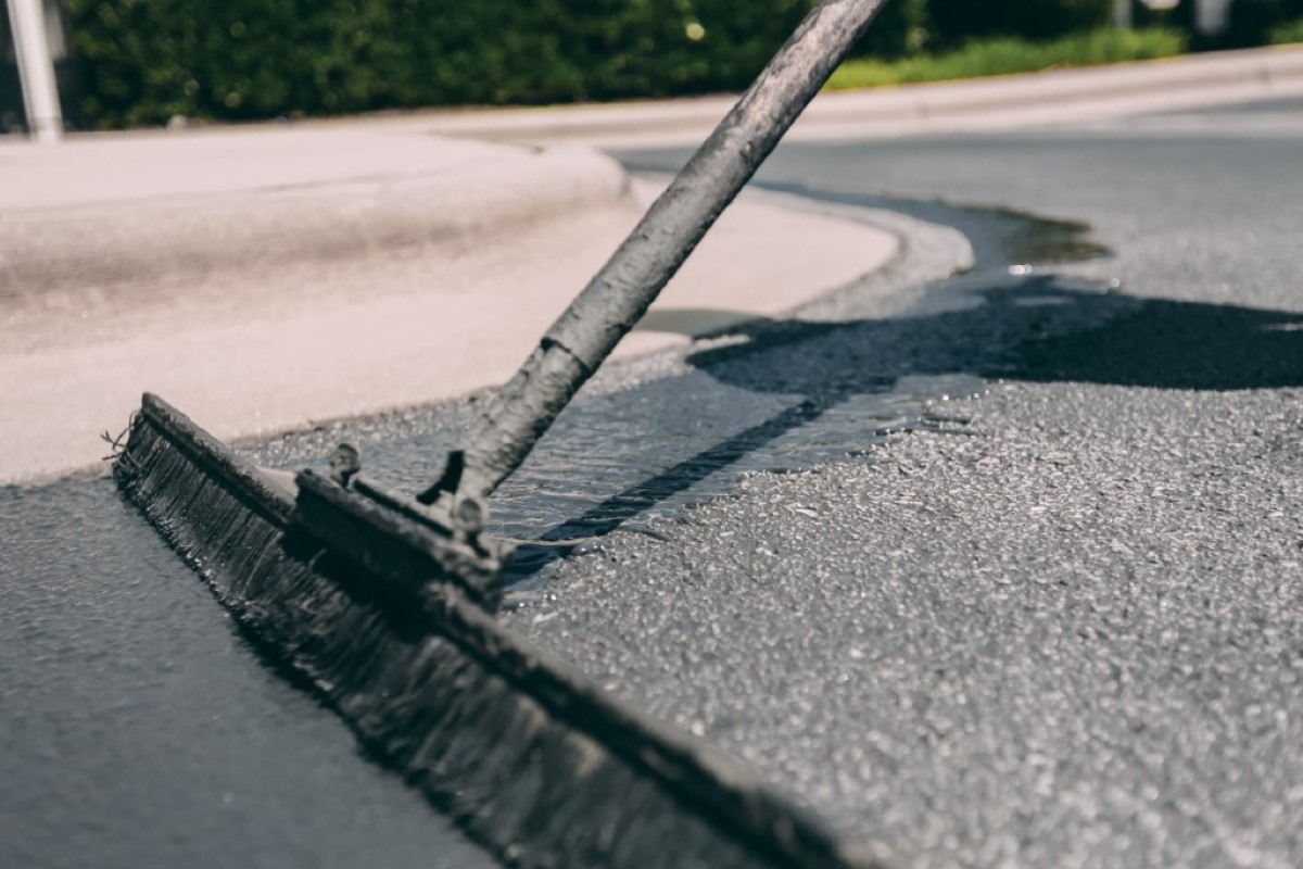 When Should You Sealcoat A New Driveway