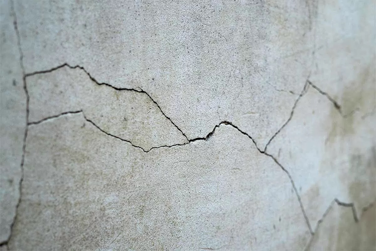When To Worry About Cracks In Basement Walls