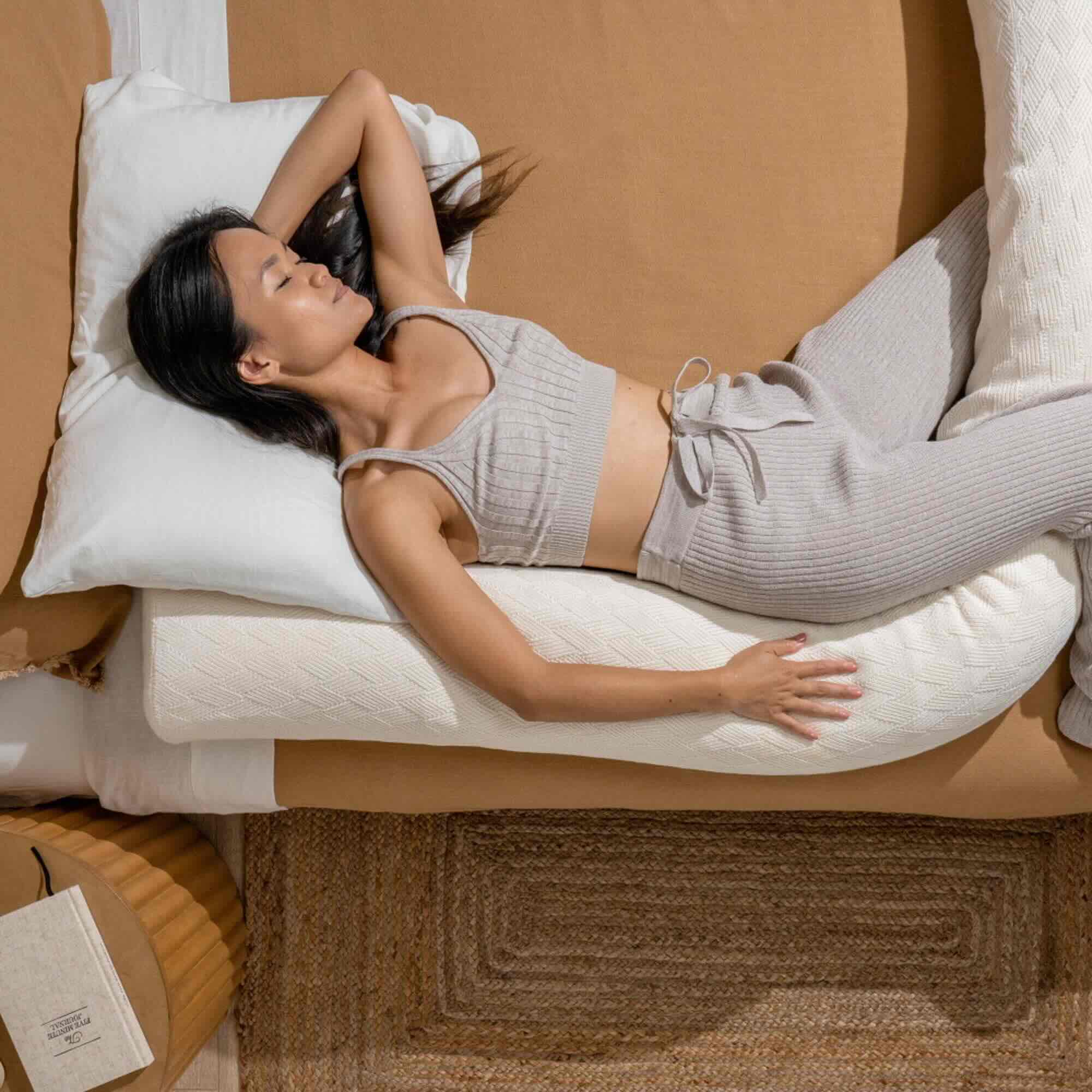 Where To Place Pillows For Back Pain