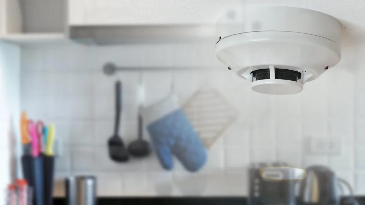 Why Does A Smoke Detector Go Off When Cooking?
