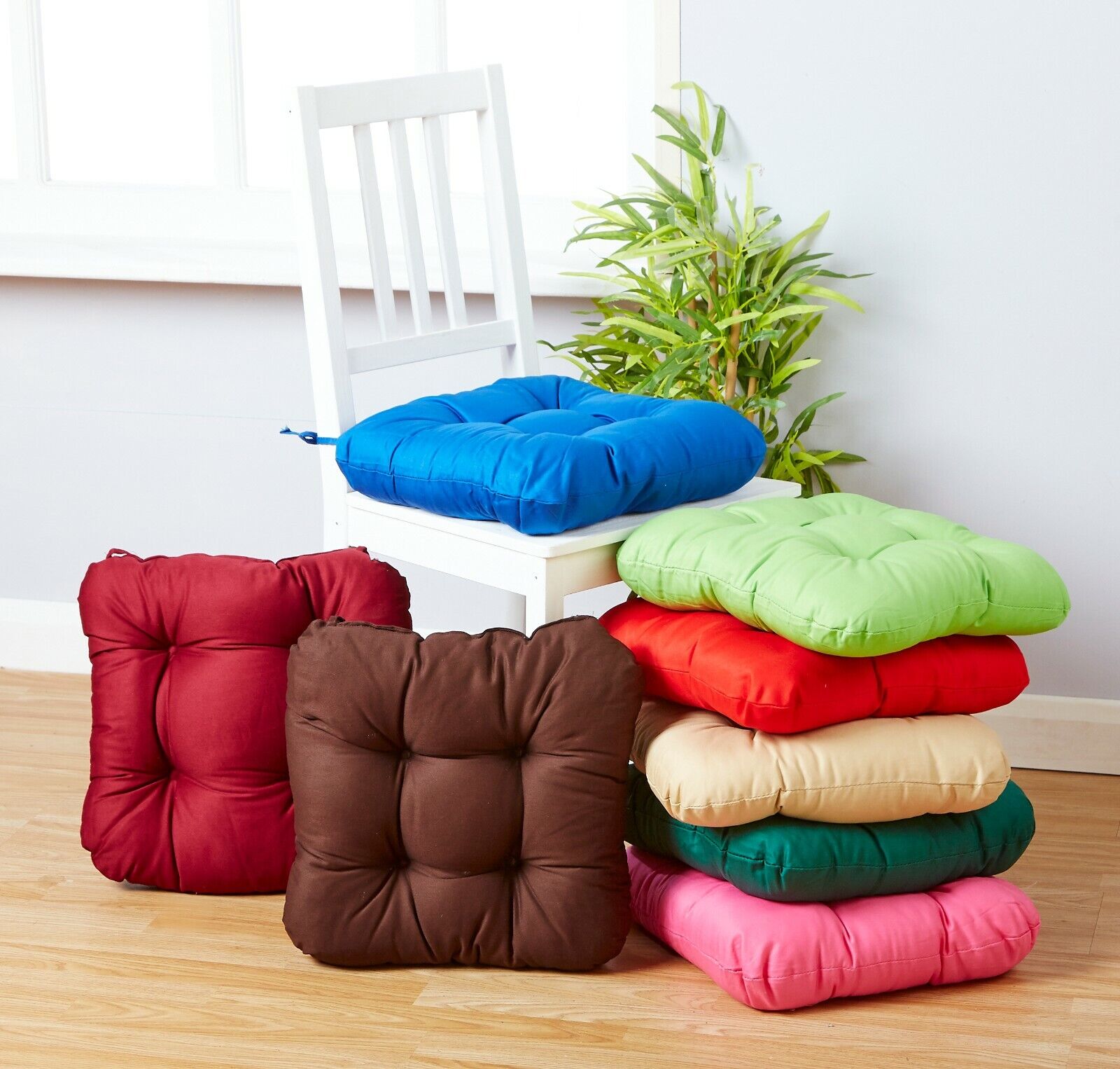 https://storables.com/wp-content/uploads/2023/11/10-best-dining-chair-cushions-with-ties-for-2023-1699421305.jpg