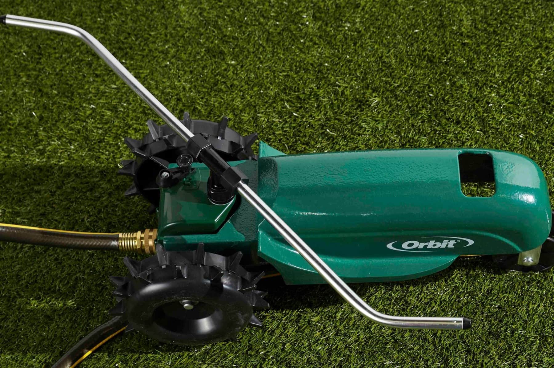 14 Best Tractor Sprinklers For Lawns For 2023
