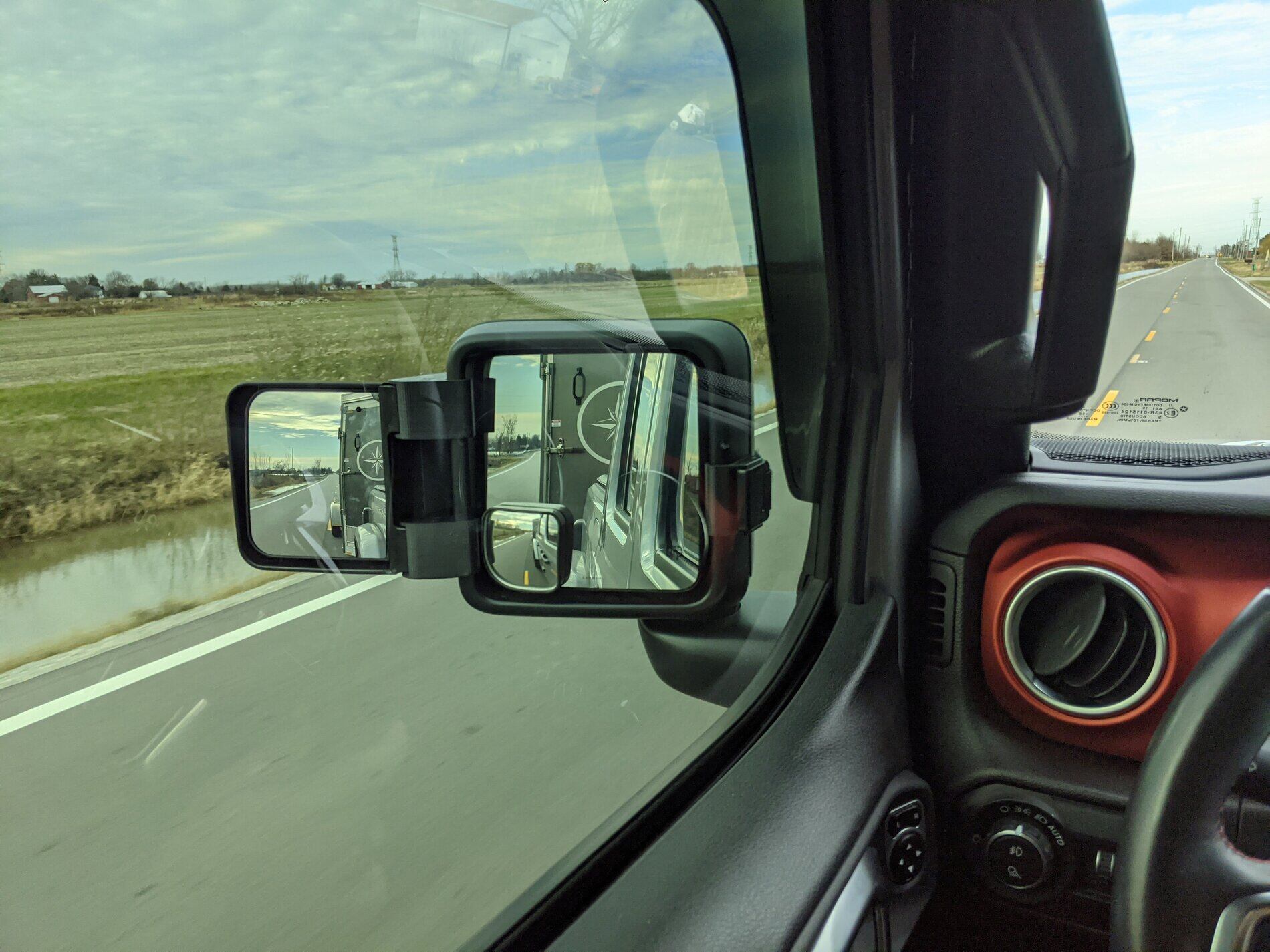 14 Incredible Jeep Mirrors for 2024