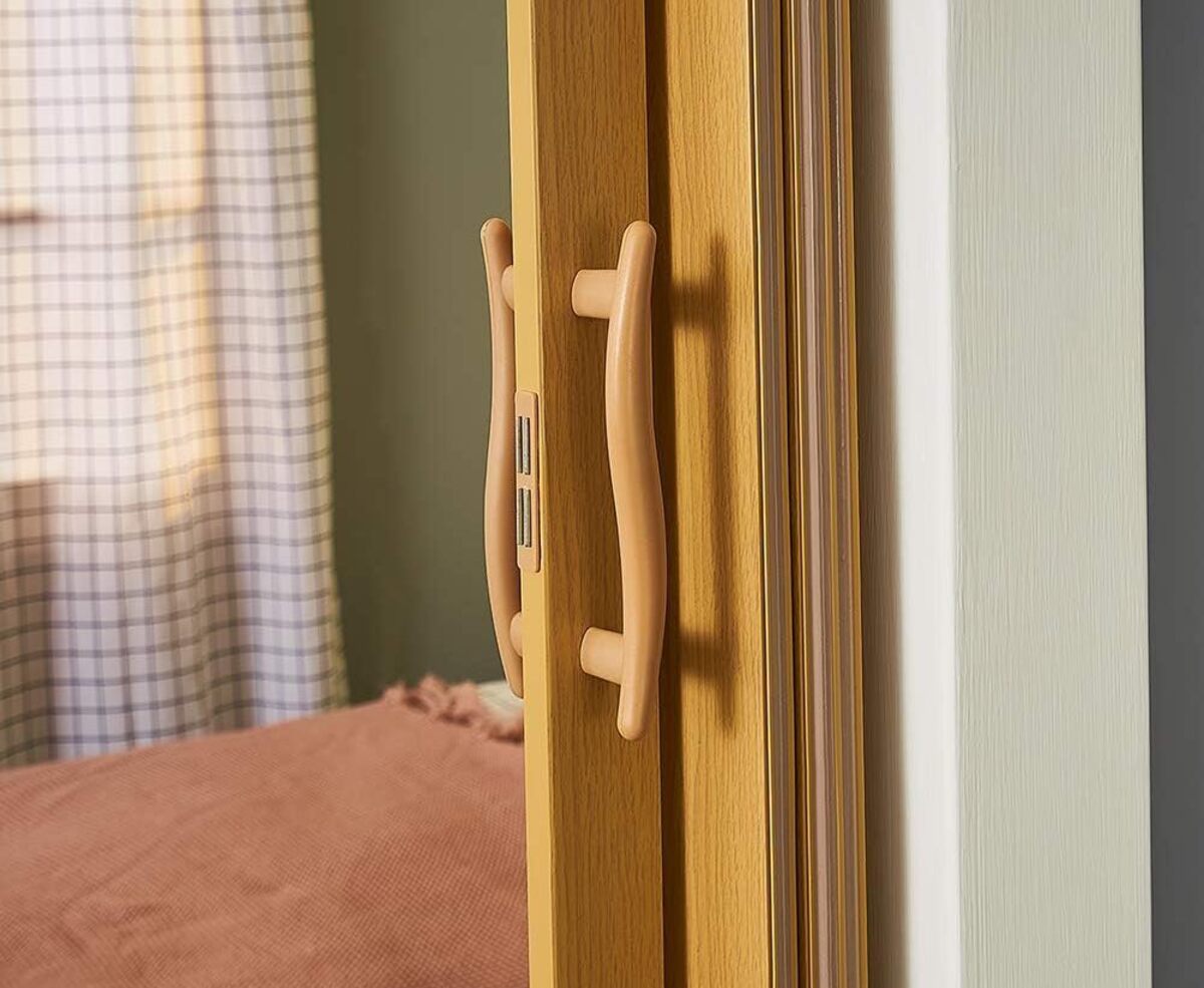 9 Best Folding Door Lock For 2023