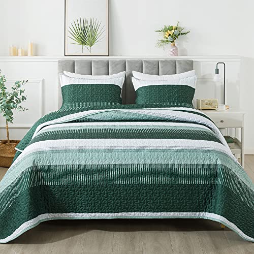 Andency Emerald Green Patchwork Striped Quilt Set