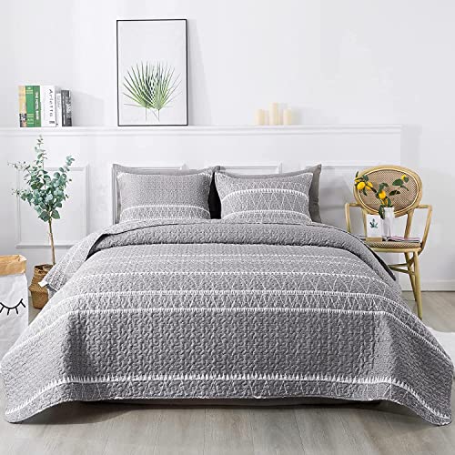 Andency Grey Quilt Set King