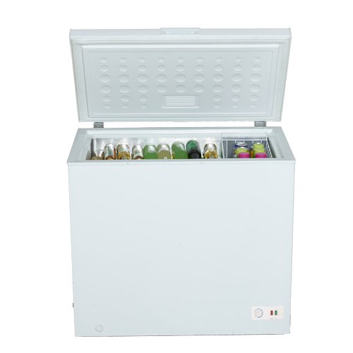 Avanti CF70B0W Chest Freezer - Spacious and Reliable Storage Solution