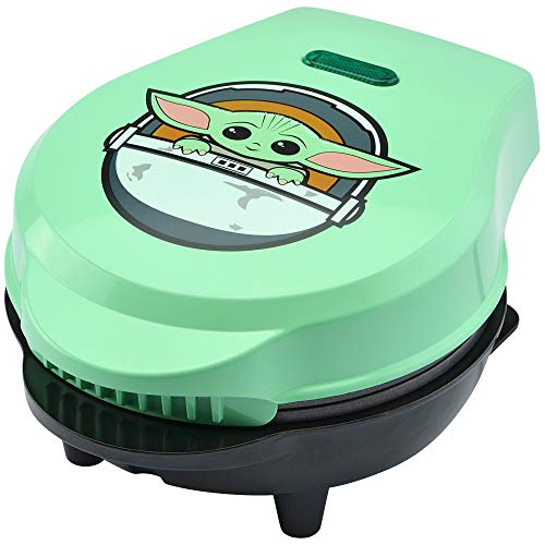 Baby Yoda Mini Waffle Maker