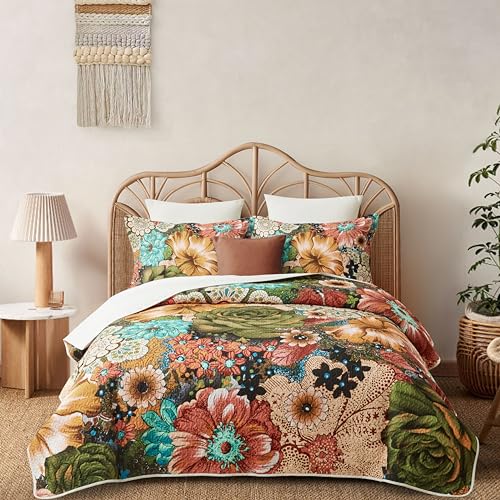 Boho Floral Quilt Sets with Shams - All-Season Bedding