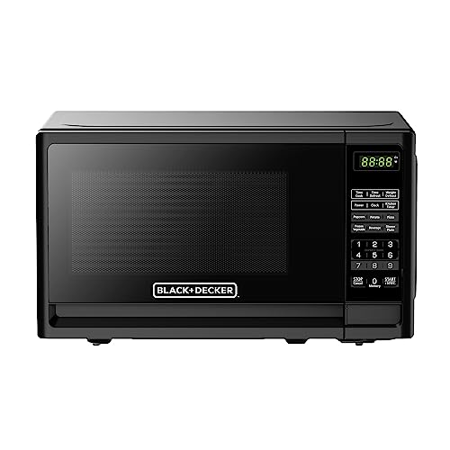 Compact and Efficient Microwave Oven by BLACK+DECKER