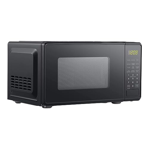Compact and Powerful: 0.7 cu. ft. Countertop Microwave Oven